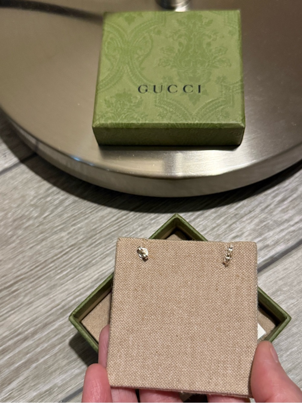 Gucci Silver Heart earrings with packaging - Picture 5 of 5